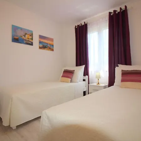 Ferienhaus-lavanda-3 Hotel 3*